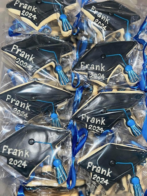 personalized graduation cookies