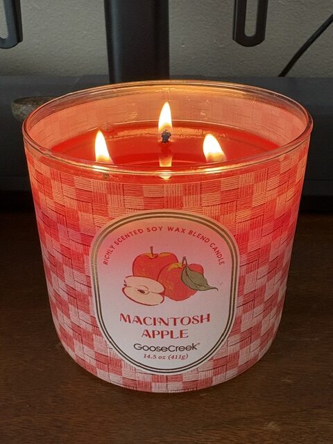apple candle